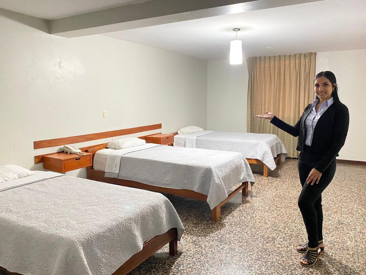 Hotel Plazza Chiclayo Bagian luar foto