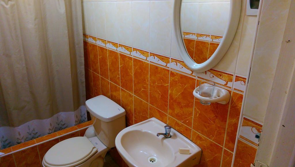 Hotel Plazza Chiclayo Bagian luar foto