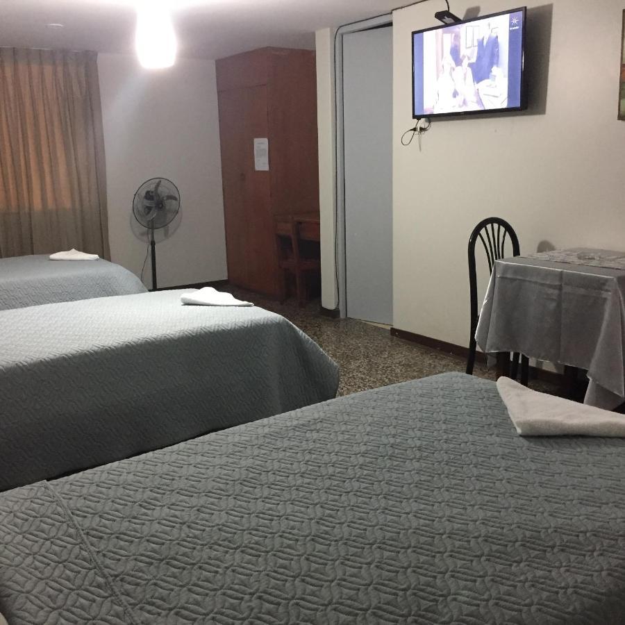 Hotel Plazza Chiclayo Bagian luar foto